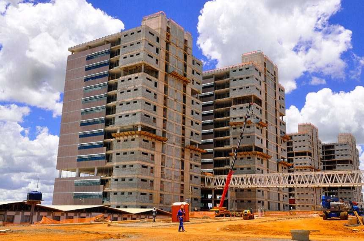 Desistência na compra de imóveis na planta deverá ter regras mais claras para construtoras e consumidores (Foto: Jimmy Christian/ Agência Senado)