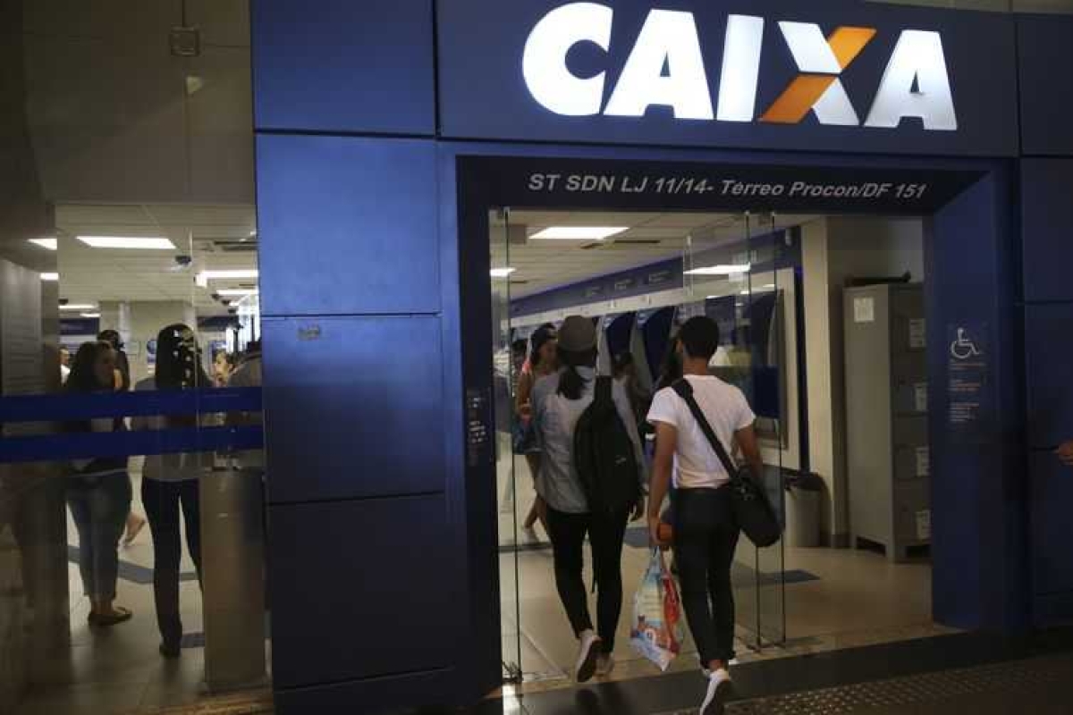 Dinheiro do Programa de Integração Social (PIS) pode ser recebido nas agências da Caixa Econômica Federal   (Foto: José Cruz/ Agência Brasil)