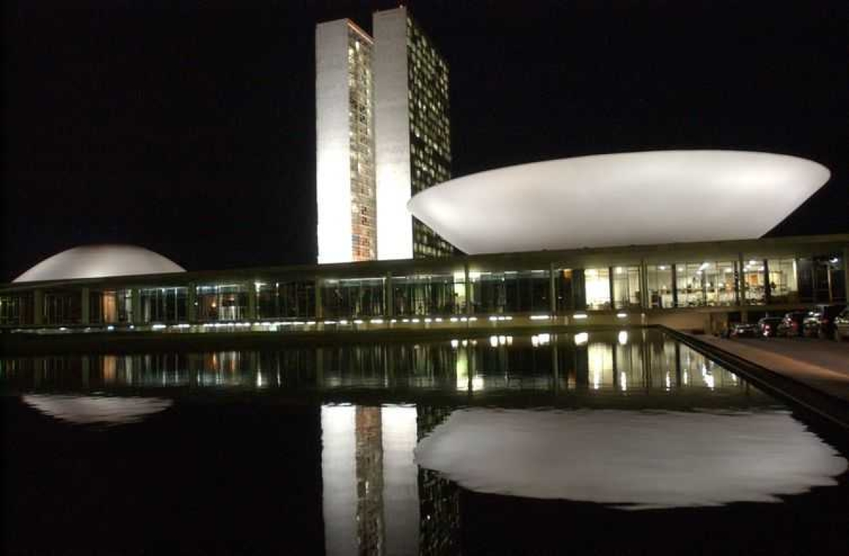 Governadores do Norte e Nordeste irão ao Congresso Nacional acompanhar votações sobre securitização da dívida ativa e a regulação da cessão onerosa de gás e petróleo    (Foto: Valter Campanato/ Agência Brasil)