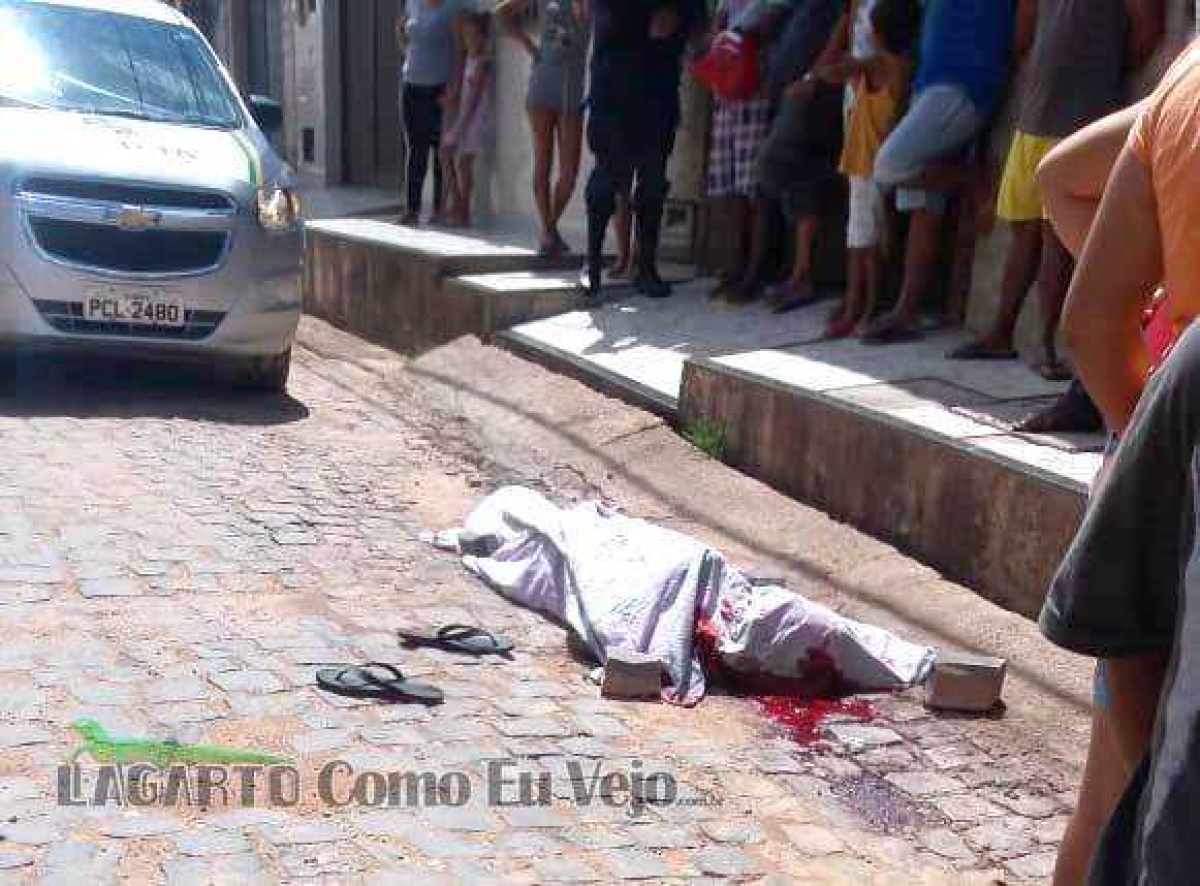 Homicídio por arma de fogo é registrado no bairro Novo Horizonte (Foto: Lagarto Como Eu Vejo)