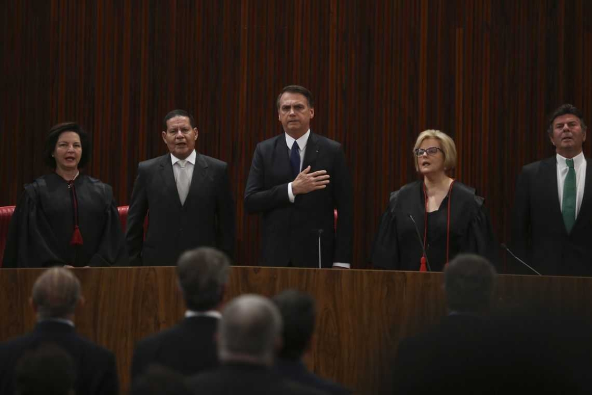 Em diplomação, Jair Bolsonaro pede confiança daqueles que não votaram nele (Foto: Valter Campanato/ Agência Brasil)