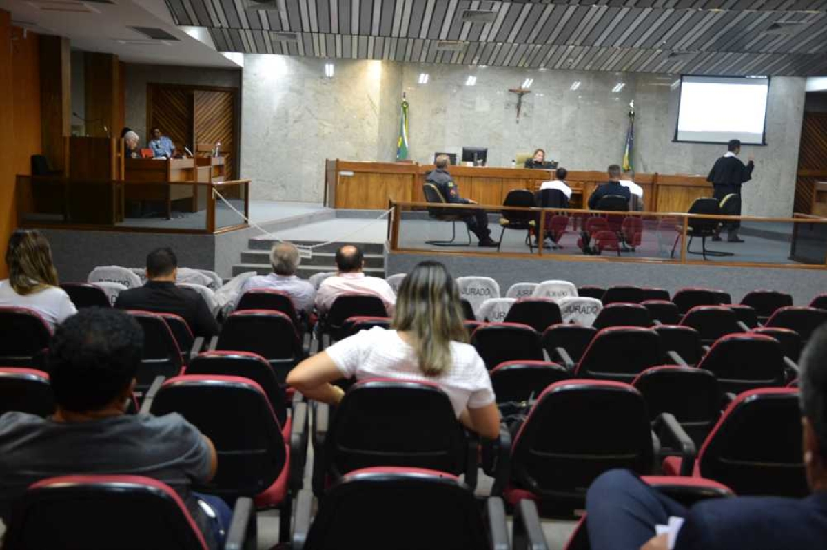 Julgamento é encerrado no Fórum Gumersindo Bessa (Foto: Portal Infonet)