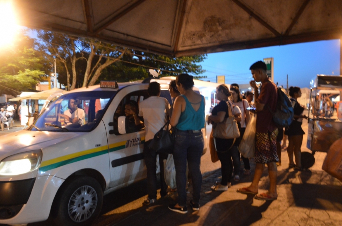 SMTT diz que táxis lotação deverão reajustar a tarifa (Foto: Arquivo Portal Infonet)