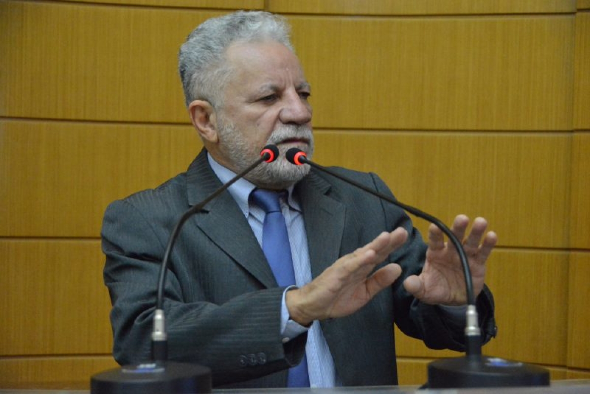 "O Poder Legislativo e o Poder Executivo estão sendo jogados no escanteio" (Foto: Jadílson Simões/ Rede Alese)