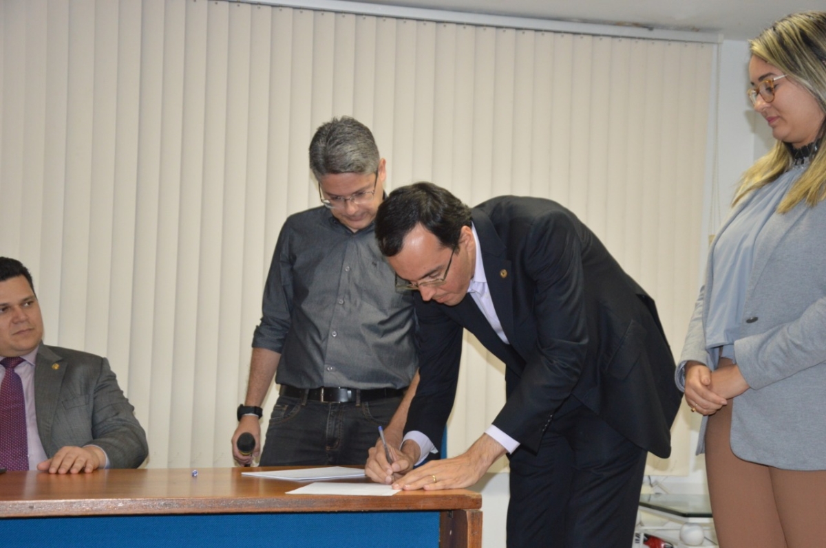 Georgeo Passos se filia ao PPS e promete: "queremos ampliar o nome do partido" (Foto: Assessoria Georgeo Passos)