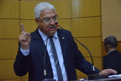 Zezinho Guimarães faz discurso duro e lamenta ausência de colegas em votação de PL (Foto: Jadilson Simões/ Rede Alese)