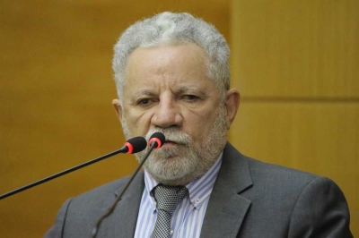 Francisco Gualberto abre mão de continuar na liderança do Governo e pede respeito (Foto: Jadilson Simões/ Rede Alese)