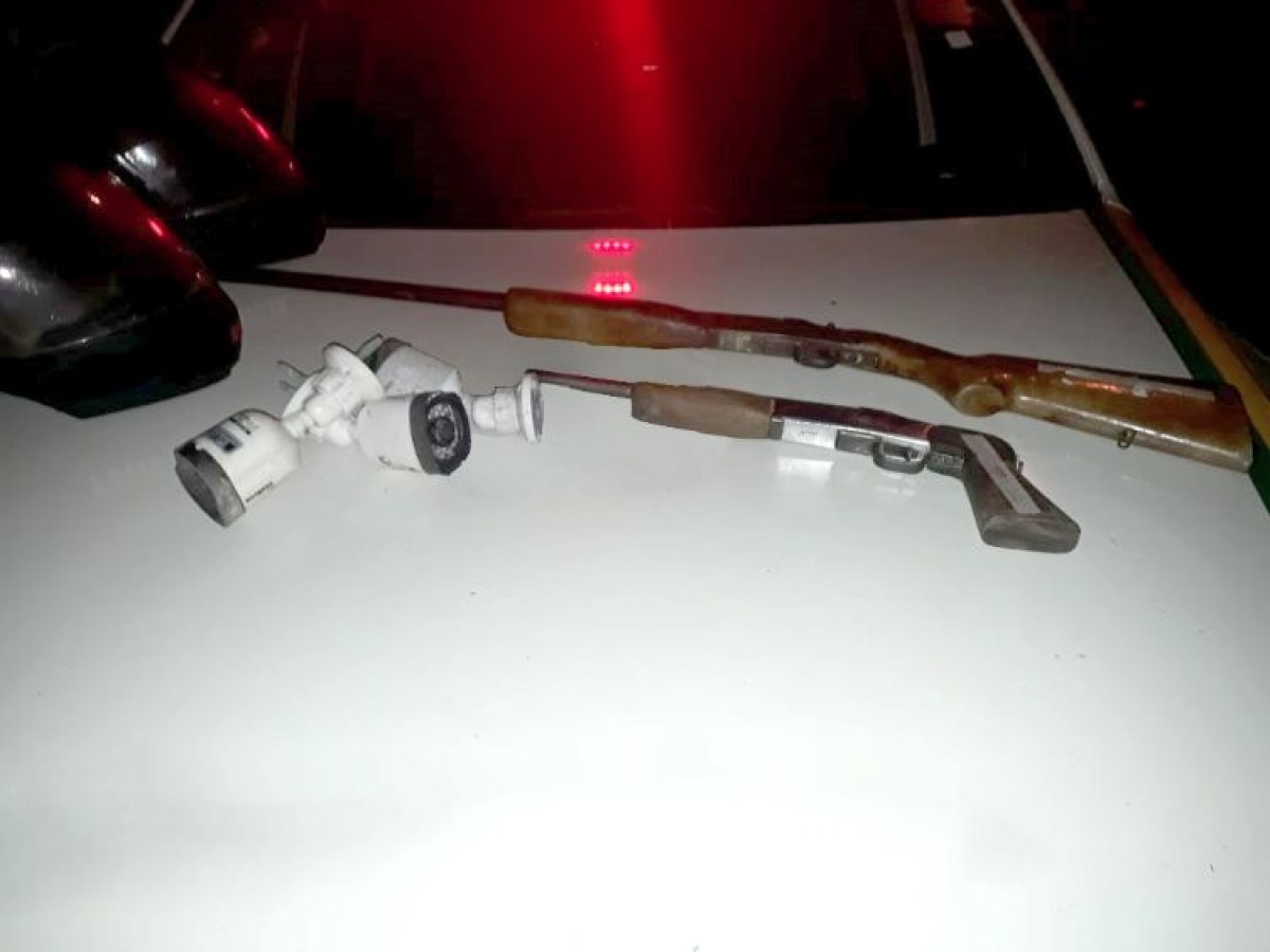 Homem é preso após invadir o Fórum (Foto: SSP/SE)