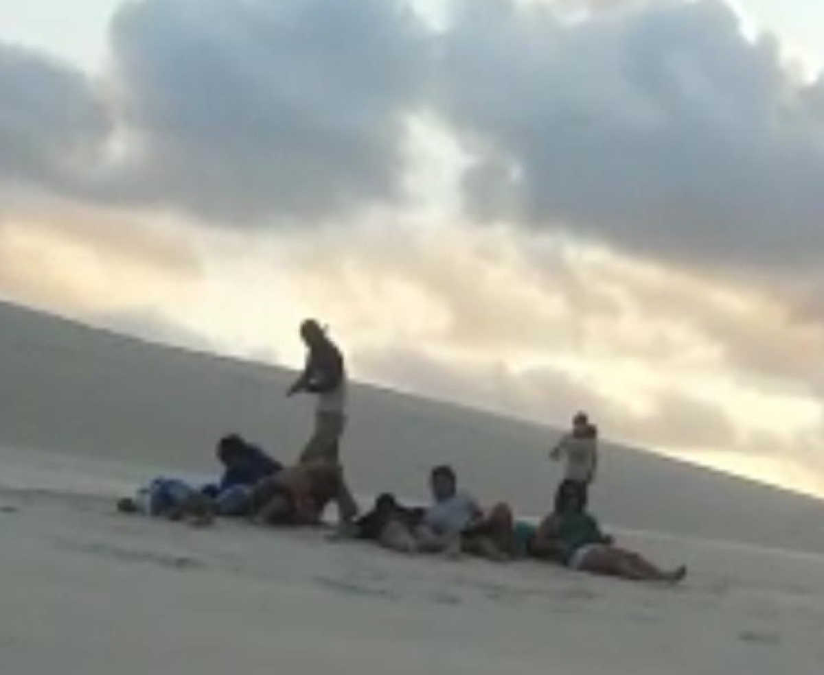 Assalto ocorreu nas dunas da Praia do Saco (Foto: Divulgação)