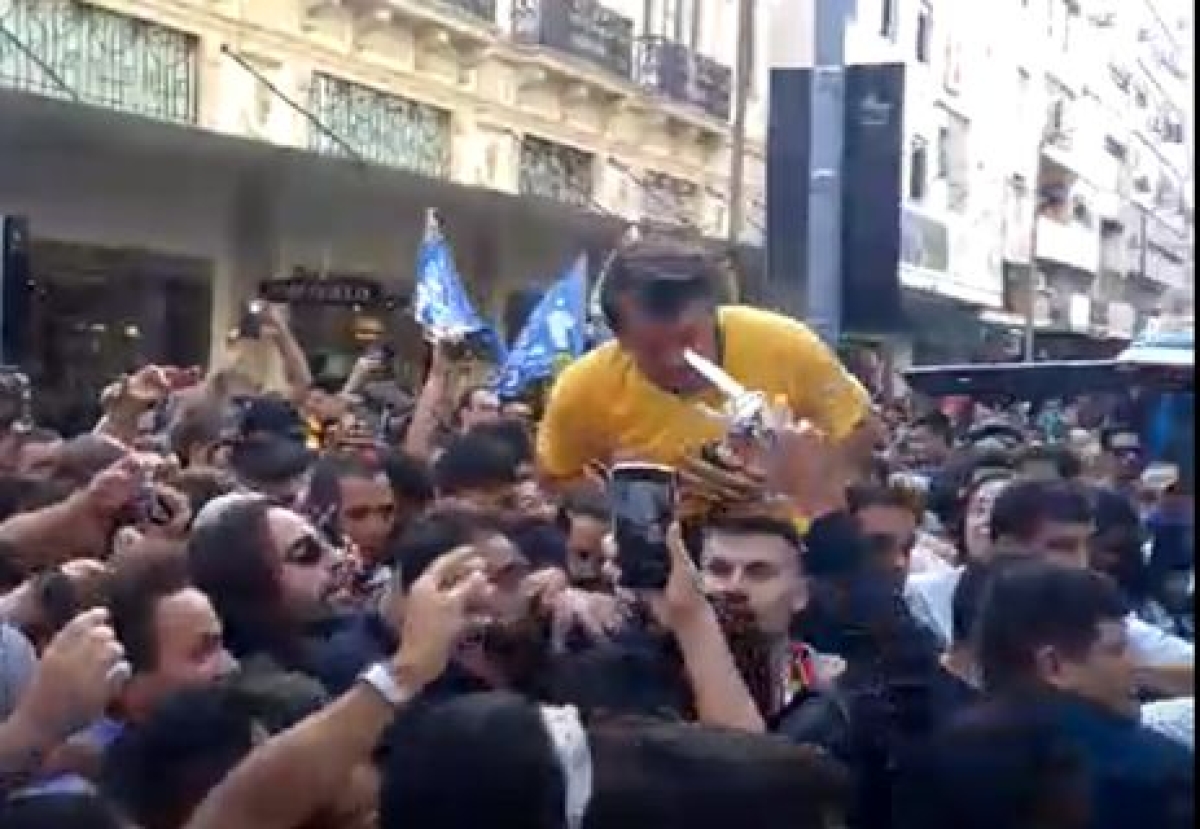 Bolsonaro foi esfaqueado em ato de campanha em Juiz de Fora (Foto: Reprodução/ Redes sociais)