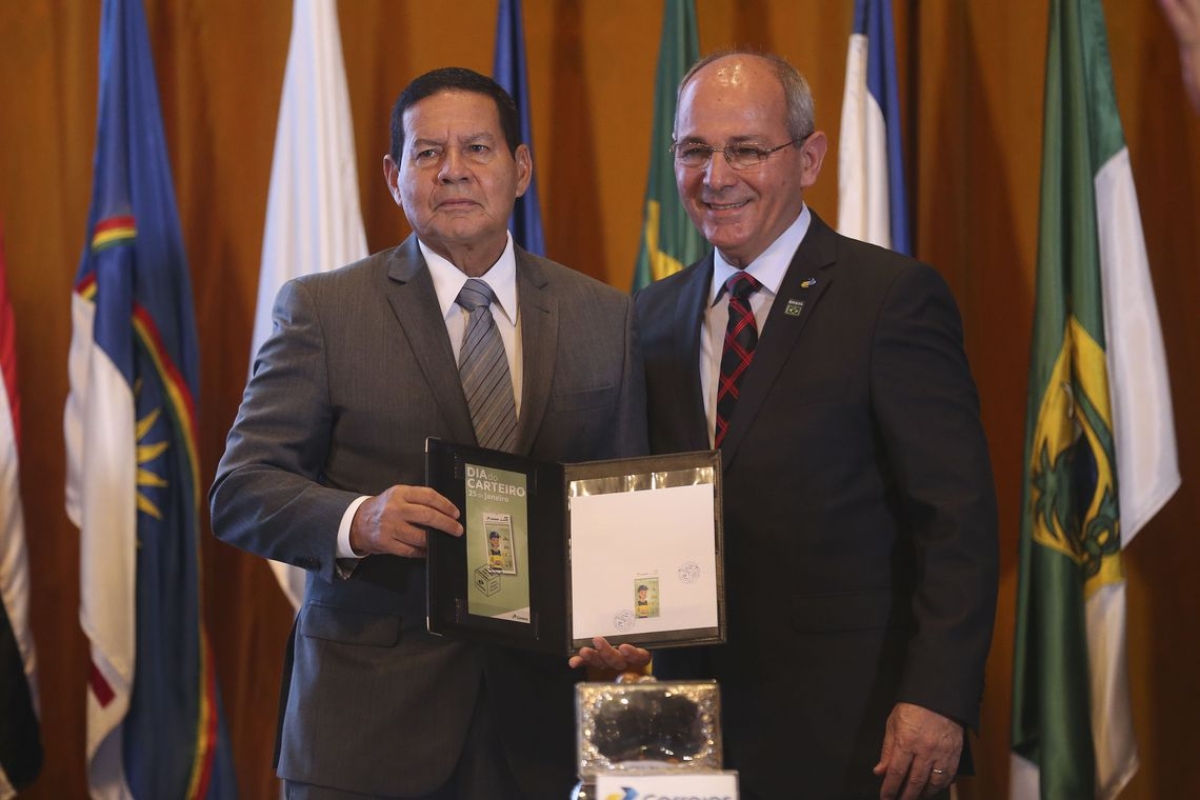 Hamilton Mourão descarta "por enquanto" privatização dos Correios (Foto: José Cruz/ Agência Brasil)