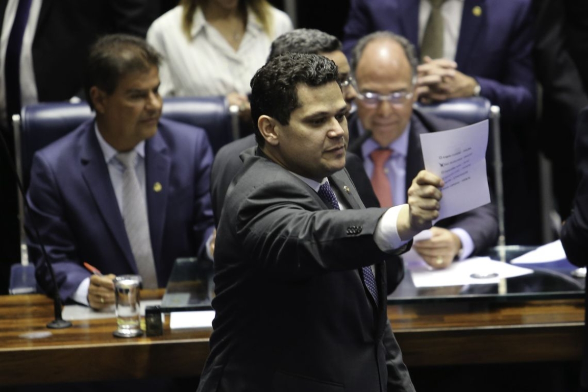 Alcolumbre pede investigação de fraude na eleição da Mesa (Foto: Fabio Rodrigues Pozzebom/ Agência Brasil)