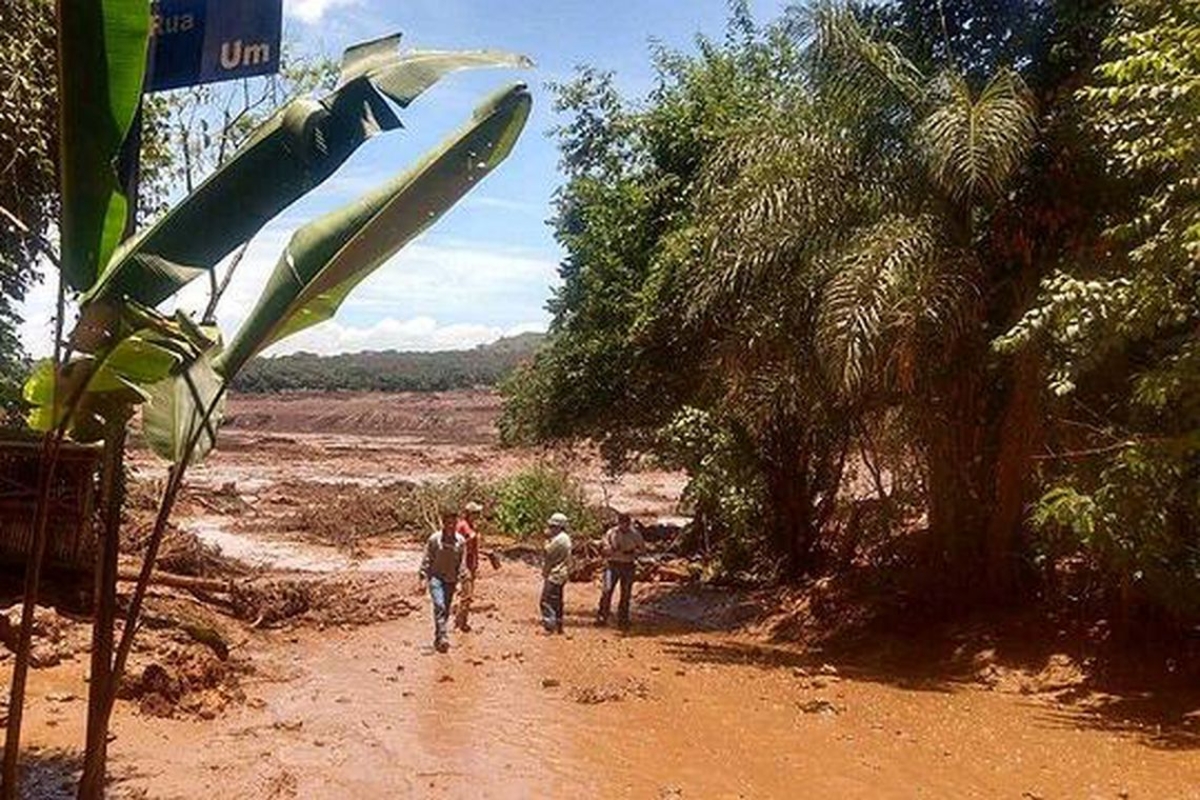 Equipes ainda buscam 160 desaparecidos em Brumadinho (Foto: Divulgação/ Corpo de Bombeiros)