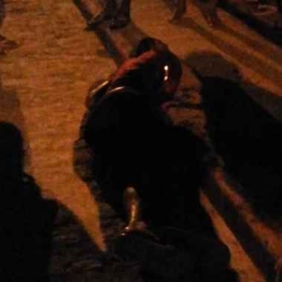 Jovem é assassinado a tiros próximo ao hospital (Foto: Via Pingou Notícias)