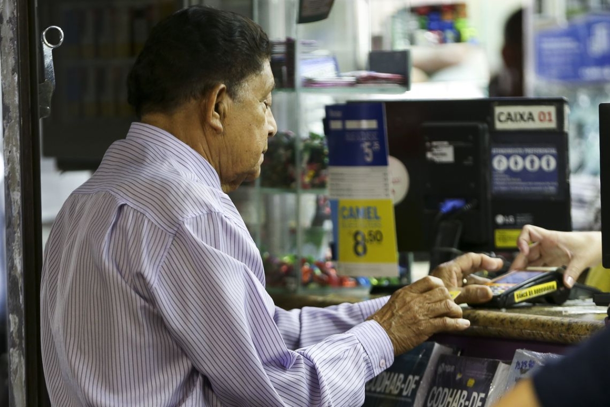 INSS alerta idosos sobre fraudes em crédito consignado (Foto: Marcelo Camargo/ Agência Brasil)
