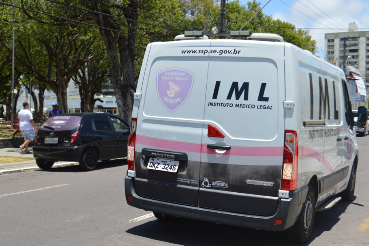 Corpo foi removido pelo IML na madrugada desta sexta-feira (Foto: Arquivo Portal Infonet)