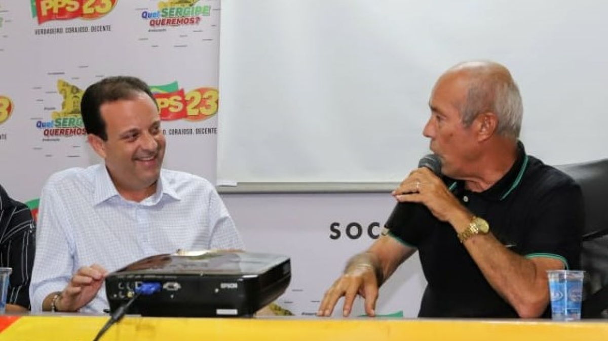 PSC filia Clóvis Silveira e seu agrupamento em março (Foto: Márcio Dantas)
