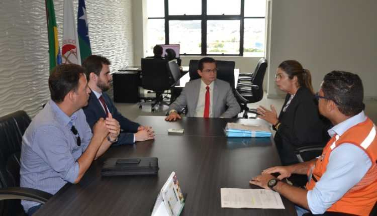 Acordo foi firmado na sede do Ministério Público (Foto: Portal Infonet)