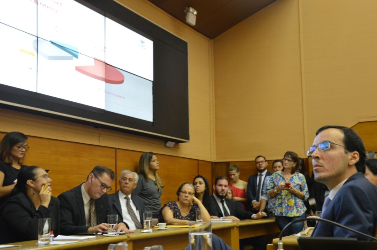 Georgeo Passos diz que Governo amordaçou os deputados (Foto: Assessoria Georgeo Passos)