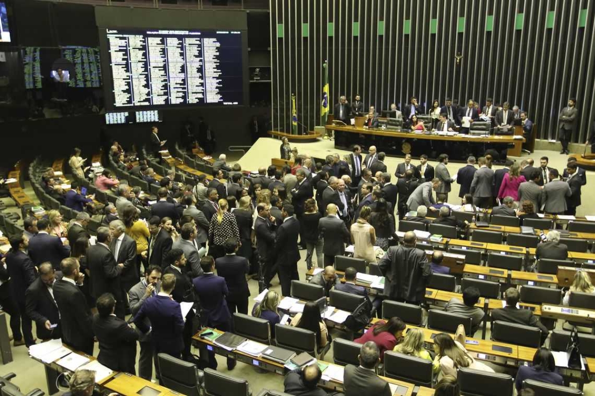 Câmara aprova projeto que altera regras para partidos políticos (Foto: Fabio Rodrigues Pozzebom/ Agência Brasil)