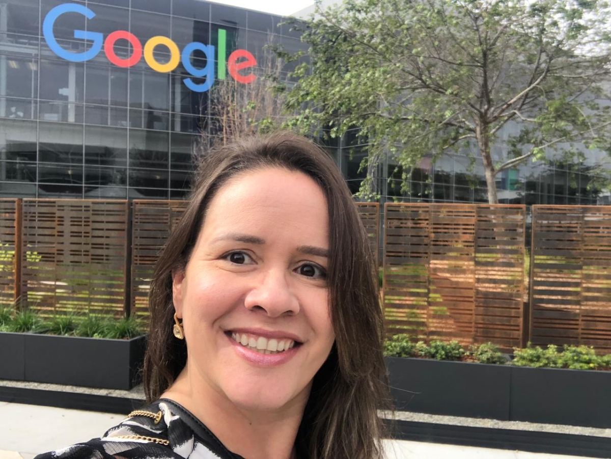 A diretora de Marketing do Grupo Tiradentes, Ivana Fadul viveu uma imersão internacional (Foto: Via Unit)