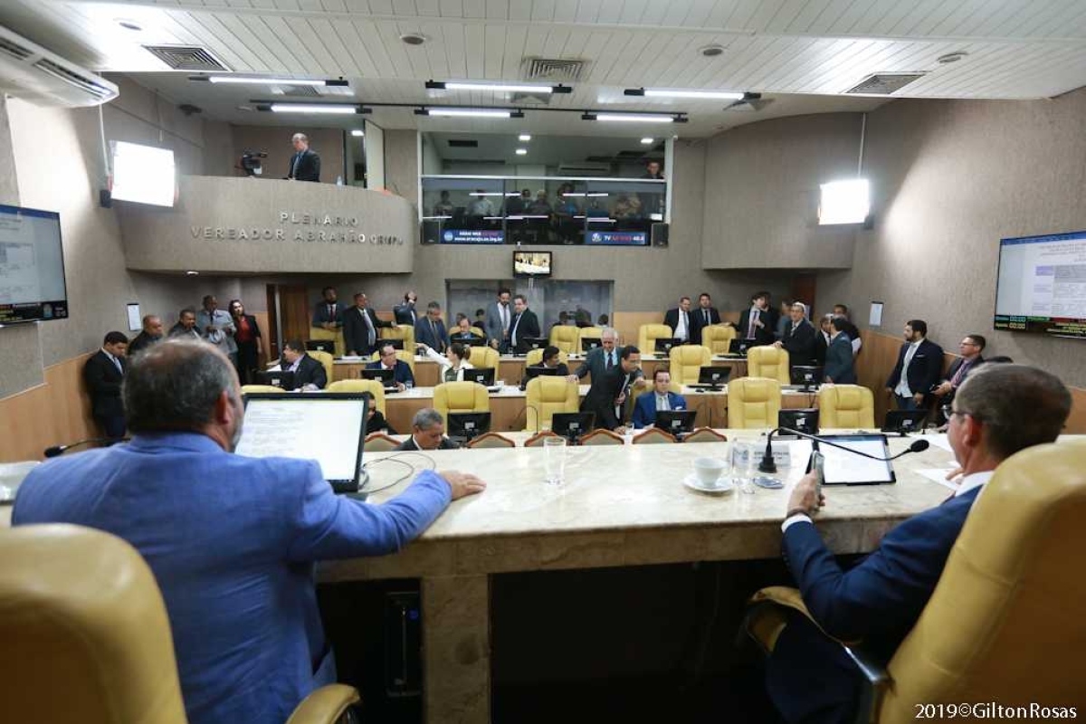 Câmara de Aracaju aprova três projetos do Executivo  (Foto: Gilton Rosas)