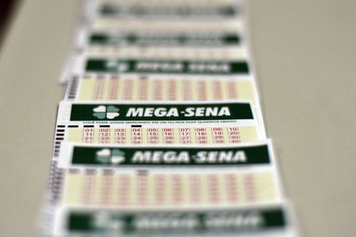 Mega-Sena acumula e vai pagar R$ 52 milhões na quarta-feira, 17/4 (Foto: Marcello Casal Jr./ Agência Brasil)