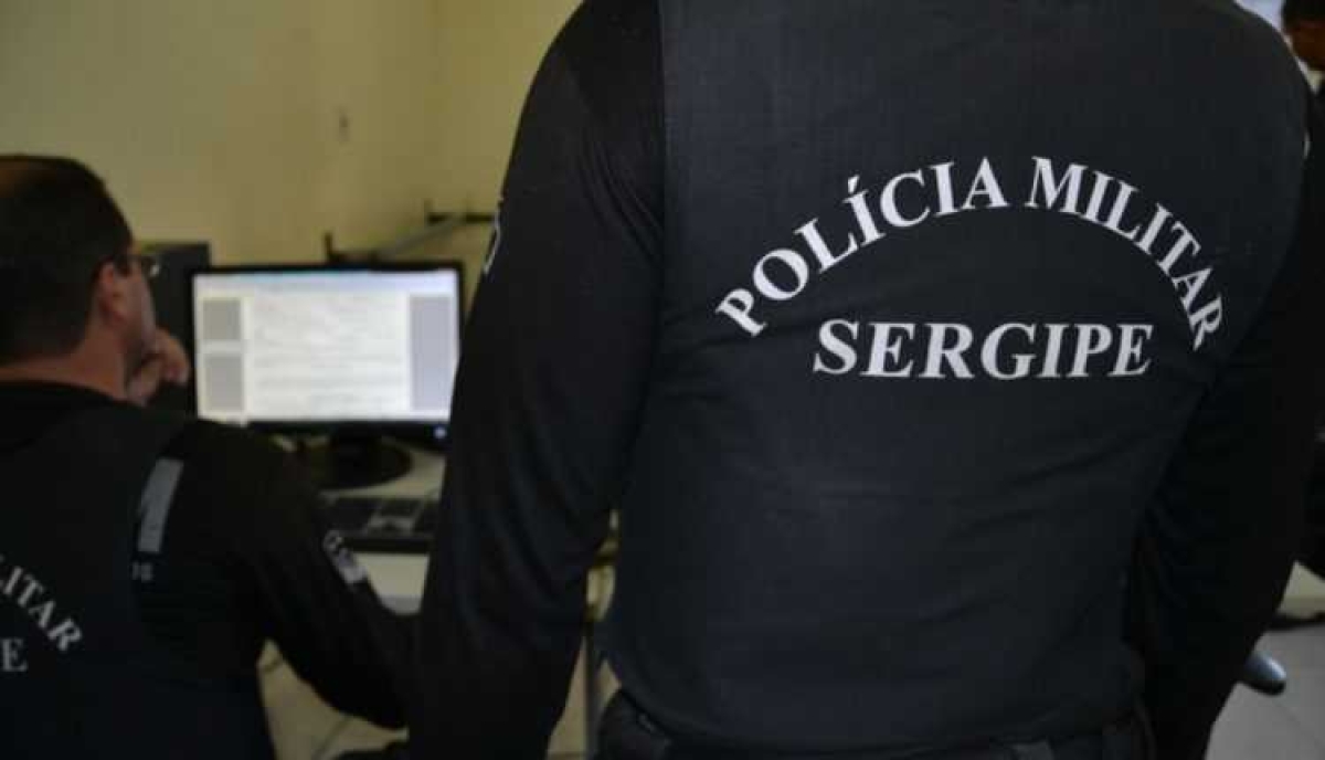 Policiais militares encaminham ocorrência para a Polícia Civil (Foto ilustrativa: Arquivo Portal Infonet) Policiais militares encaminham ocorrência para a Polícia Civil (Foto ilustrativa: Arquivo Portal Infonet)