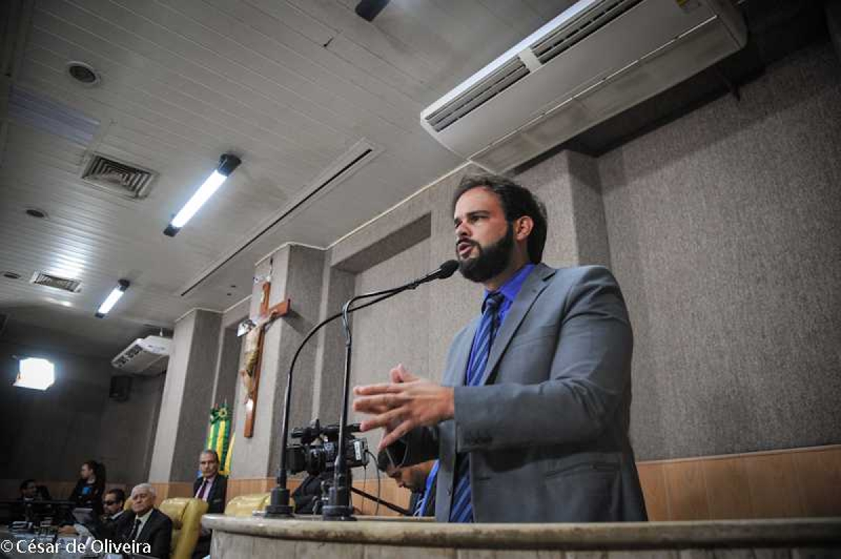 Thiaguinho Batalha apresenta vídeo que foi copiado e alterado das suas redes sociais (Foto: Foto: César de Oliveira)