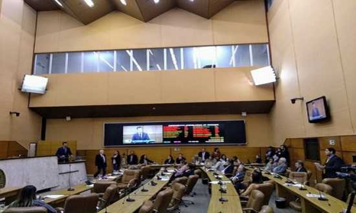Votação aconteceu nesta quarta-feira, 17 (Foto: Portal Infonet)