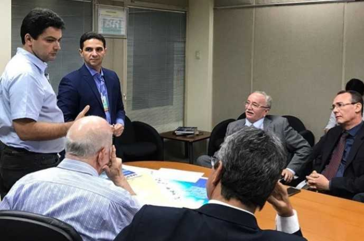 Deputados saíram otimistas da reunião na Petrobras (Foto: Ascom Zezinho Sobral)