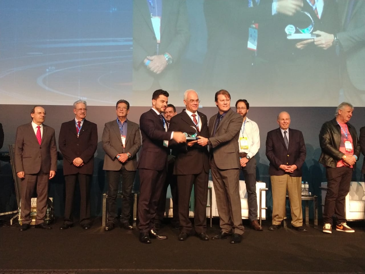 Empresários do comércio atacadista e distribuidor recebem prêmio nacional (Foto: Assessoria Fecomércio)