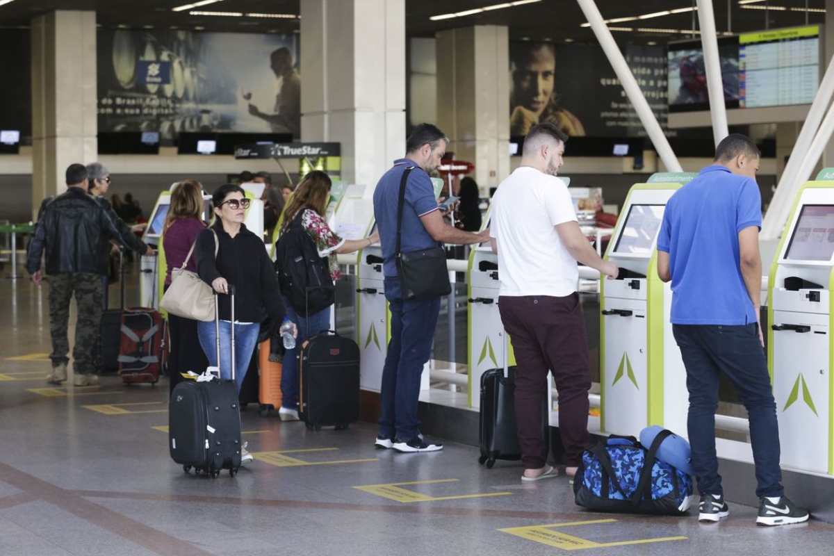 Cobrança de bagagem muda hábitos de viagem de brasileiros (Foto: Agência Brasil)