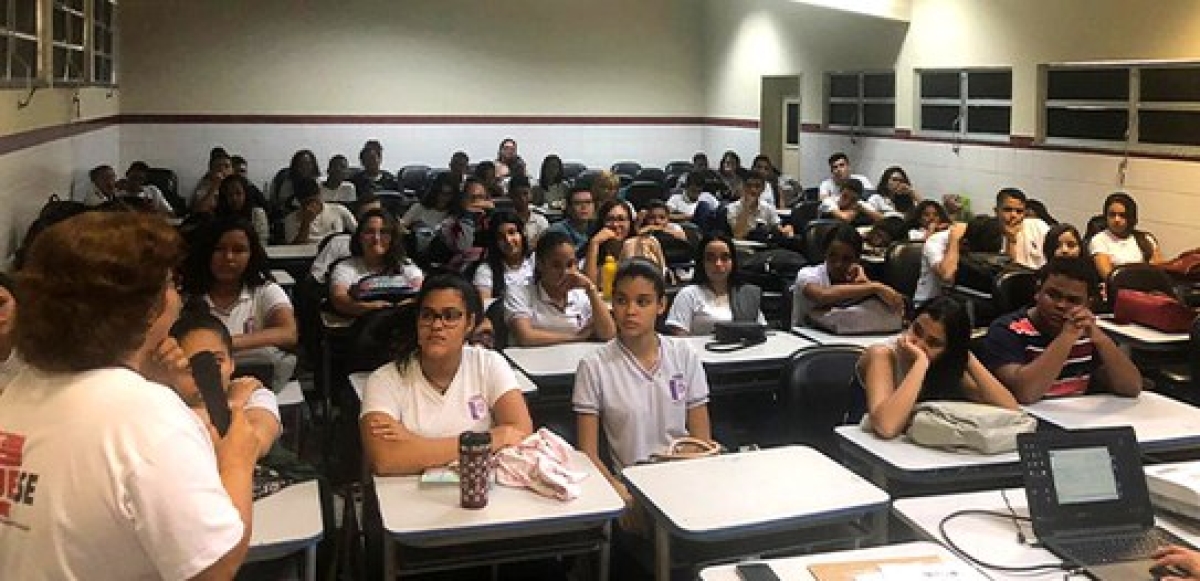 EJESE vai com o projeto Eleitor do Futuro ao Colégio Atheneu Sergipense (Foto: TRE/SE)
