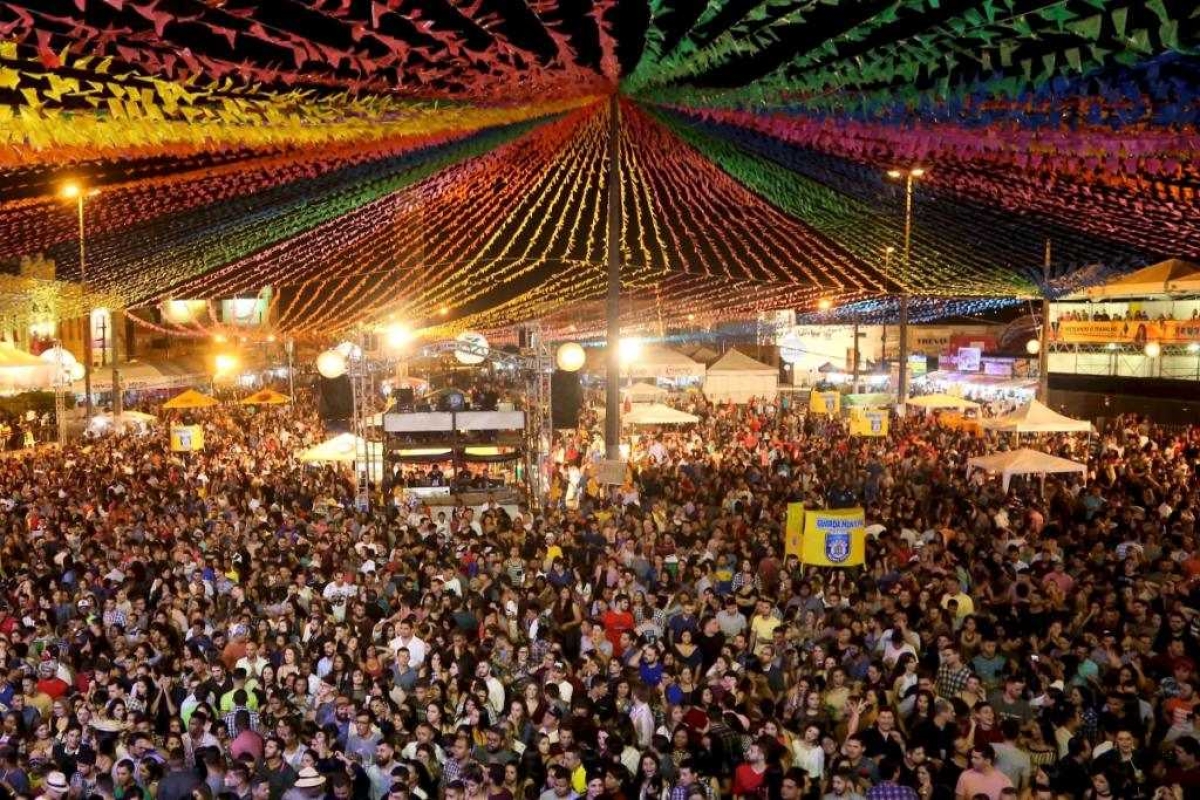 Prefeito de Aracaju pede recursos ao Ministério do Turismo e diz que não tem dinheiro para fazer o Forró Caju (Foto: Sergio Silva/ PMA)