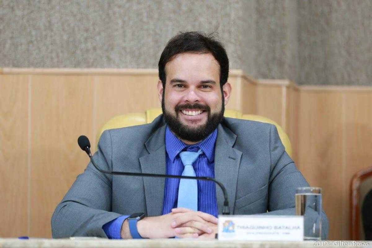 Thiaguinho Batalha consegue parceria público-privada entre clínica e Secretaria de Saúde (Foto: Via FM assessoria)