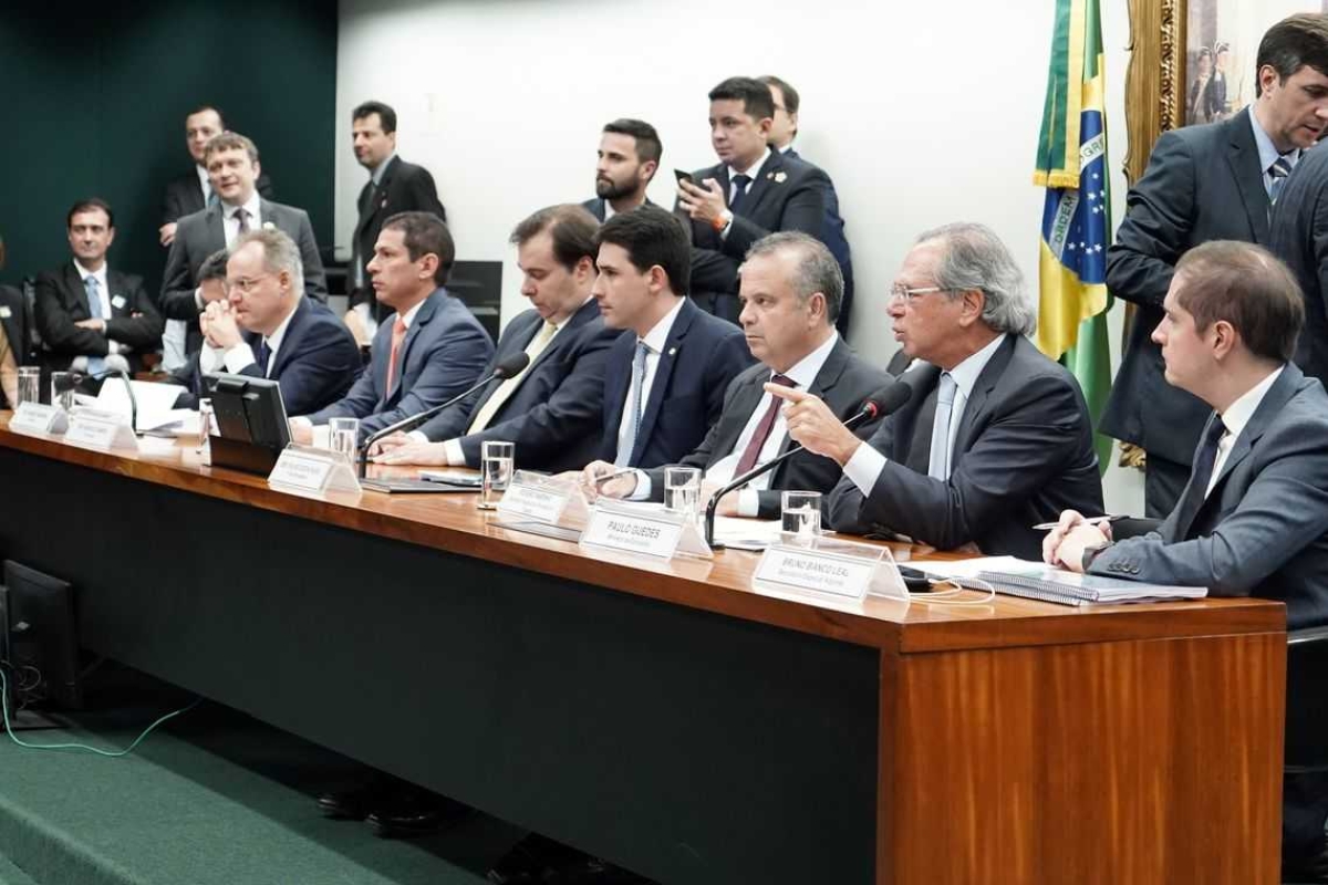 Paulo Guedes: reforma da Previdência combate privilégios e aumenta igualdade (Foto: Pablo Valadares/ Câmara dos Deputados)