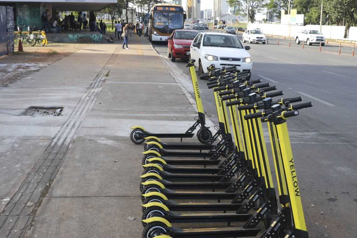 Ainda sem regras, patinetes elétricos invadem cidades e viram febre (Foto: Valter Campanato/ Agência Brasil)