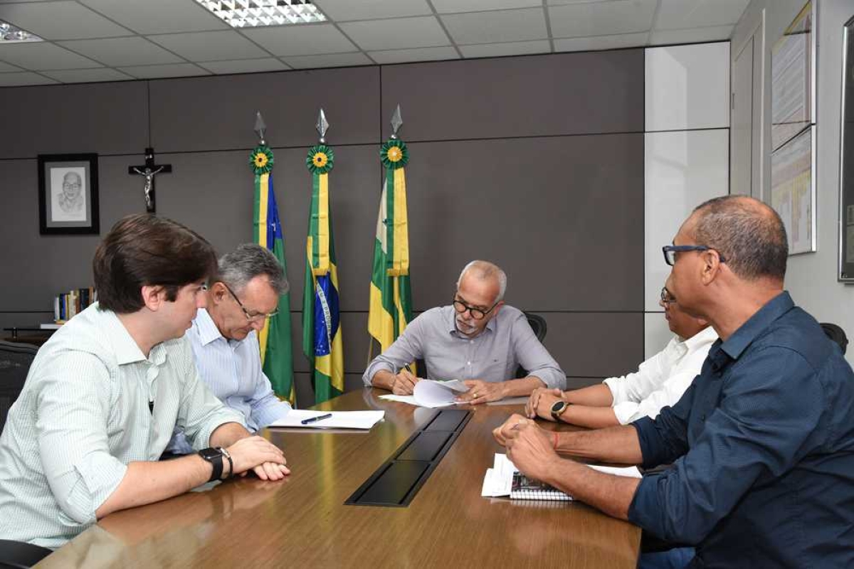 Prefeito de Aracaju envia à Câmara projeto que celebra novo convênio com o Ipesaúde (Foto: Ana Lícia Menezes/ PMA)