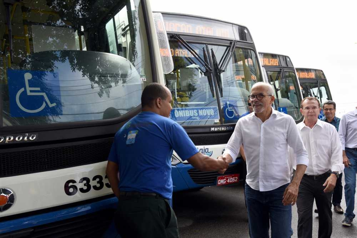 Viação Atalaia renova 28 novos ônibus para Aracaju (Foto: PMA)