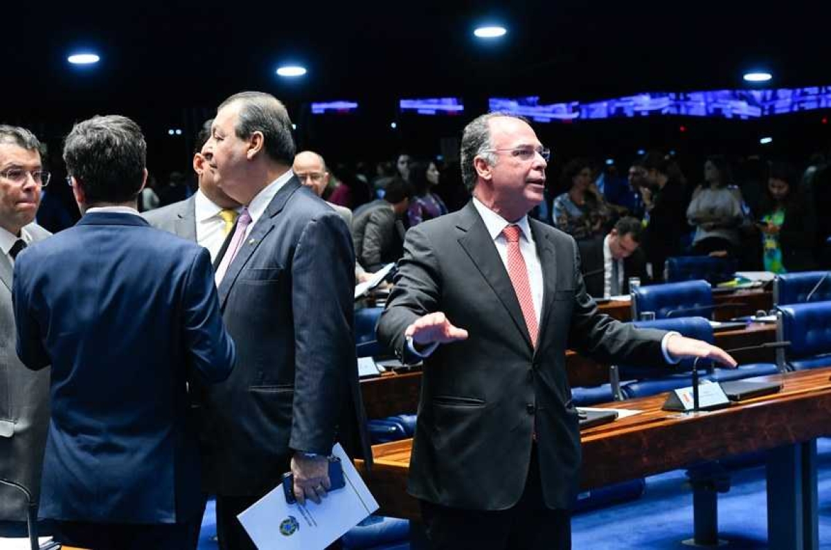 O líder do governo, senador Fernando Bezerra Coelho (MDB-PE), reafirmou o compromisso do presidente da República de exigir das empresas estrangeiras pelo menos 5% de atuação na aviação regional (Foto: 
Marcos Oliveira/ Agência Senado)