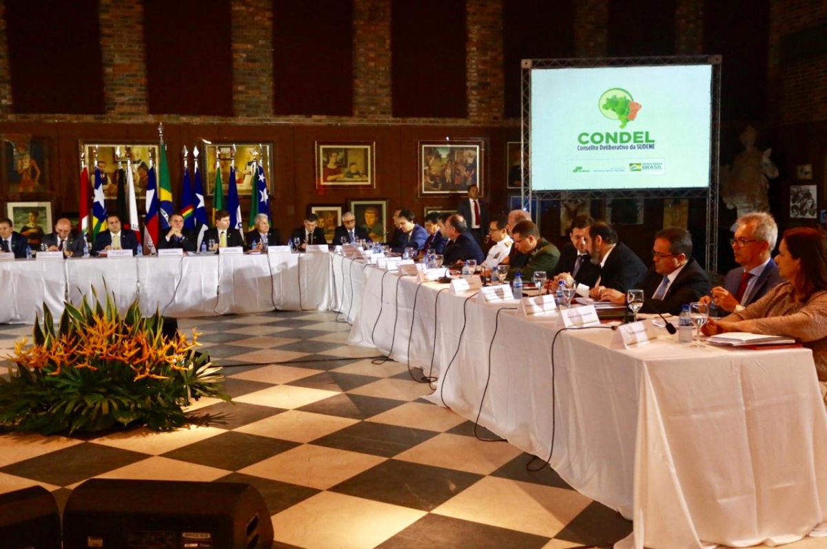 Prefeito sergipano discute Plano Regional do Nordeste com presidente e governadores (Foto: Assessoria Governo de Pernambuco)