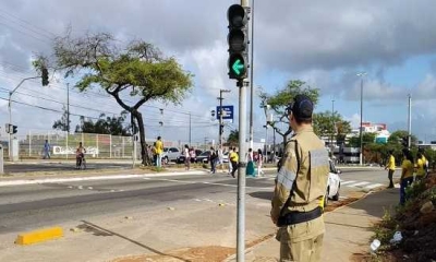 Ciclistas foram atendidos pelo Samu (Foto: Arquivo SMTT/Aracaju)
