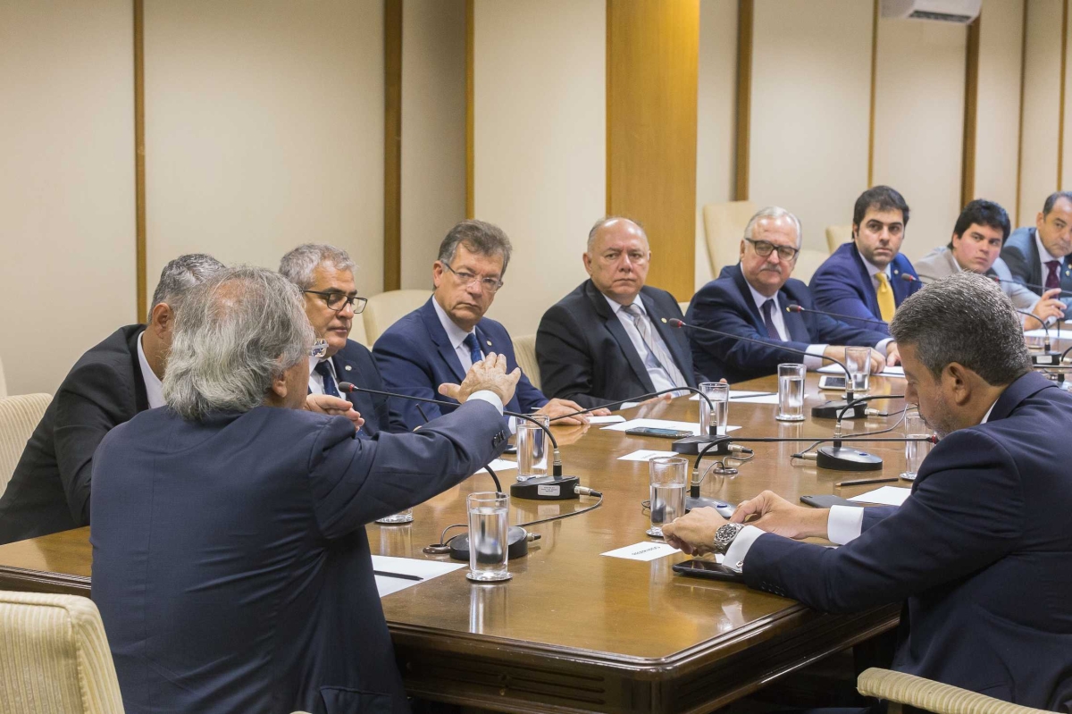 Laércio Oliveira fala com Paulo Guedes sobre crescimento e produtividade do Brasil (Foto: Site Laércio Oliveira)