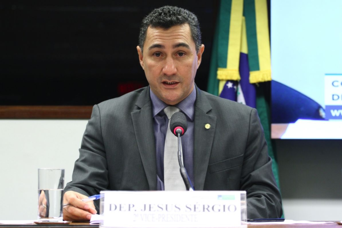 Projeto de Jesus Sérgio também dá direito a passe livre para portadores de diabetes melito (Foto: Vinícius Loures/ Câmara dos Deputados)