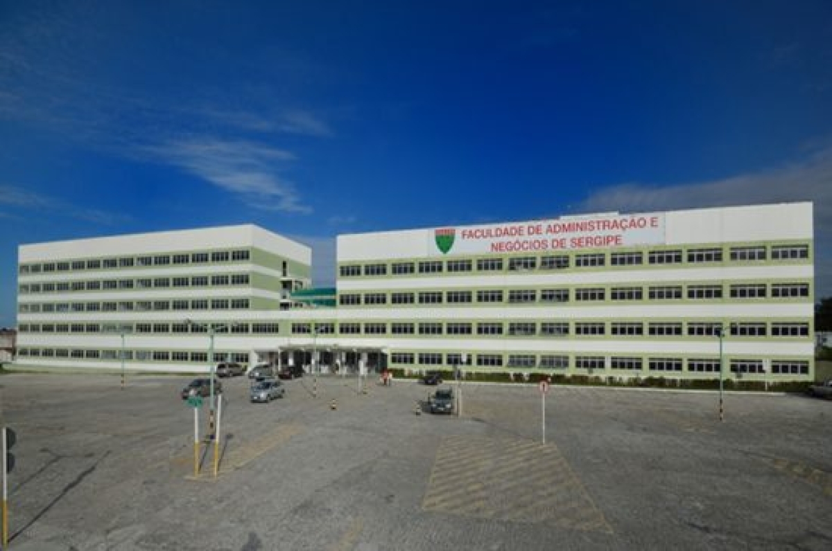 Alunos da Fanese foram pegos de surpresa com a demissão dos professores (Foto: Ascom Fanese)