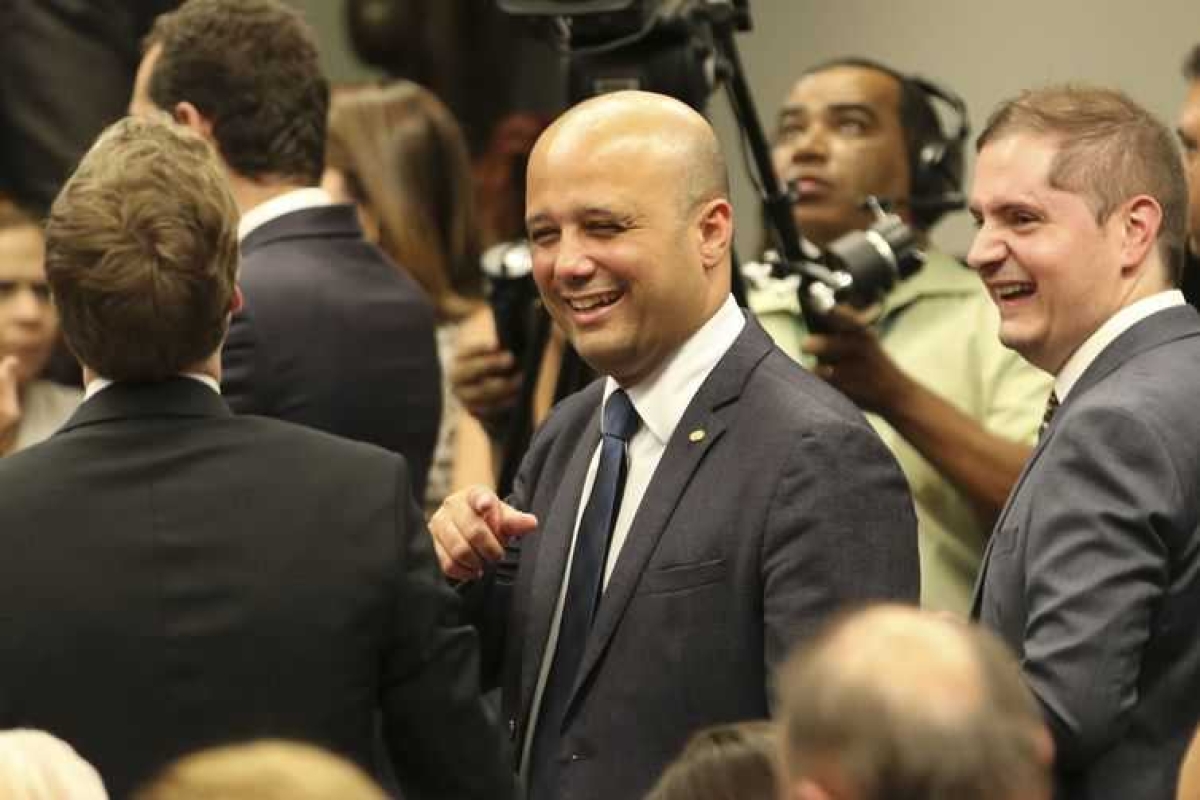 O líder do governo na Câmara, Major Vitor Hugo, na Comissão Especial da reforma da Previdência, durante votação de destaques (Foto: Fabio Rodrigues Pozzebom/ Agência Brasil)