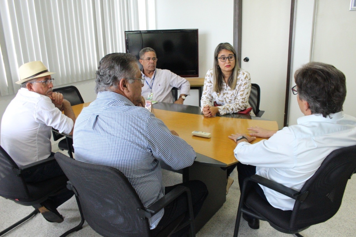 Kitty Lima discute fechamento do zoológico na Emdagro (Foto: Assessoria Kitty Lima)