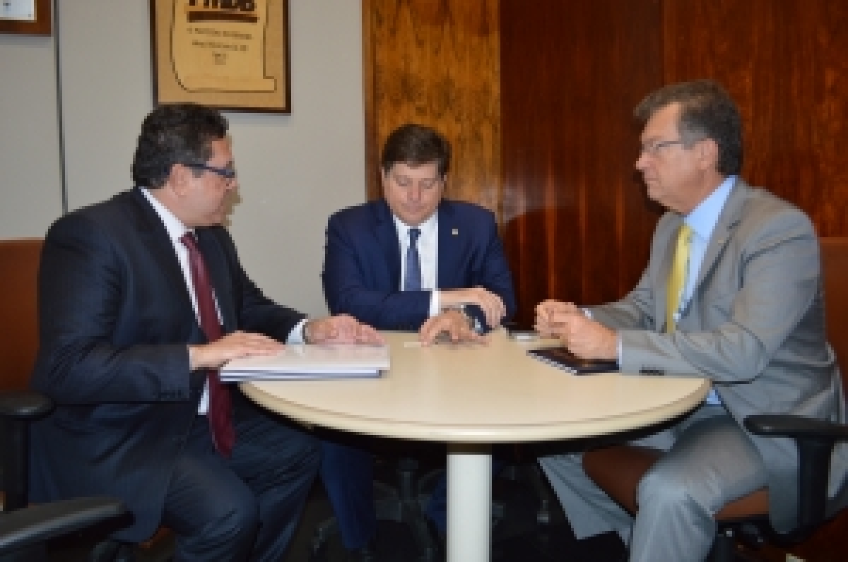 Laércio Oliveira diz que alta de impostos preocupa o setor de serviços (Foto: Site Laércio Oliveira)