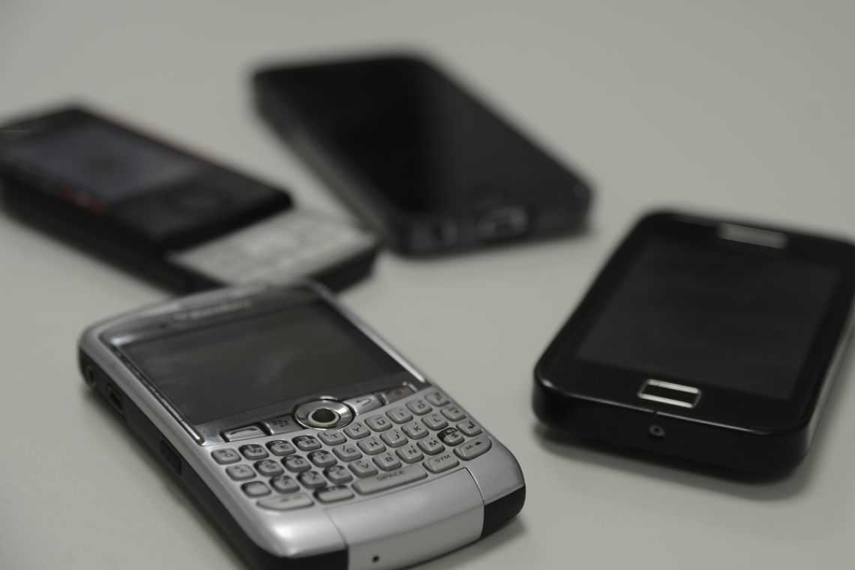 Recadastro para clientes de celular pré-pago começa nesta quarta, 31/7 (Foto de arquivo: Valter Campanato/ Agência Brasil)